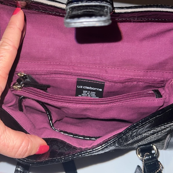 Liz Claiborne-black/gray purse - Picture 6 of 7